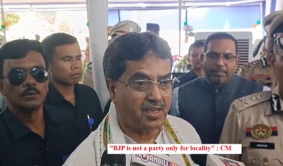 ‘We are not only Deporting, but Busting Fake Document Rackets too’ : CM slammed ‘Fake’ allegations of Inaction against Illegal Foreigners’ Intrusion ‘We are not only Deporting, but Busting Fake Document Rackets too’ : CM slammed ‘Fake’ allegations of Inaction against Illegal Foreigners’ Intrusion